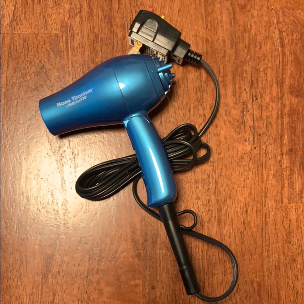 BaBylissPRO Nano Titanium Travel Dryer - NWOT